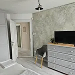 Дом отдыха Hillside Pool House