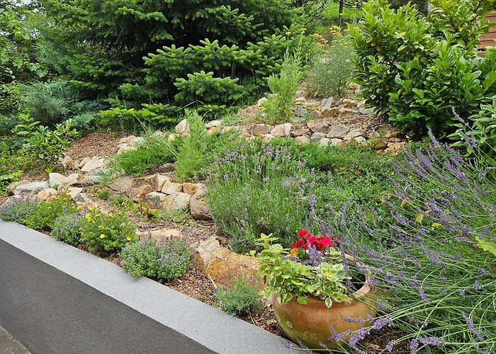 Hillside Pool House *